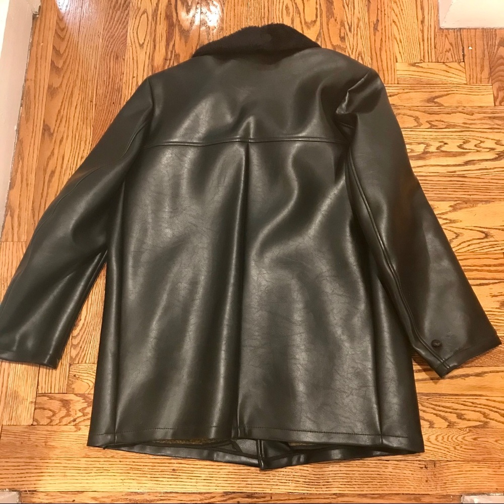 Leather Winter Jacket W/ Gorgeous Green Lining - Picture 8 of 8